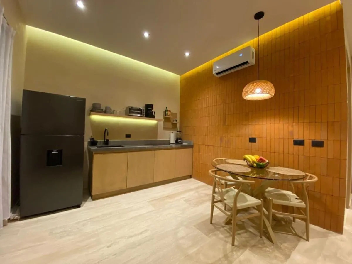 Image 2 of Perfect Paradise getaway