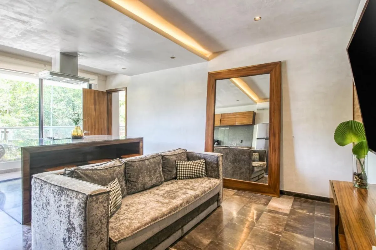 Image 4 of Prasat Hin 06 B at Phimai Aldea Zamá