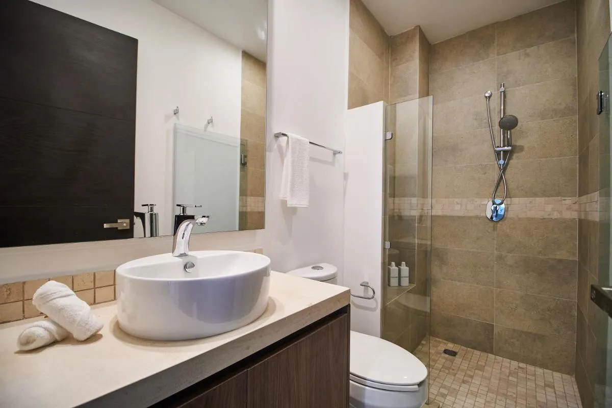 Image 2 of Premium Apartment with Pools, Gym, Yoga Deck & BBQ Grill in Gated Condominium