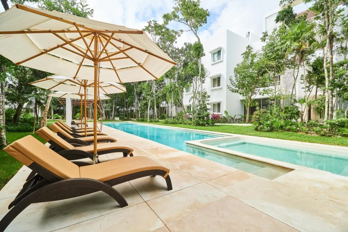 Image 6 of Premium Apartment with Pools, Gym, Yoga Deck & BBQ Grill in Gated Condominium