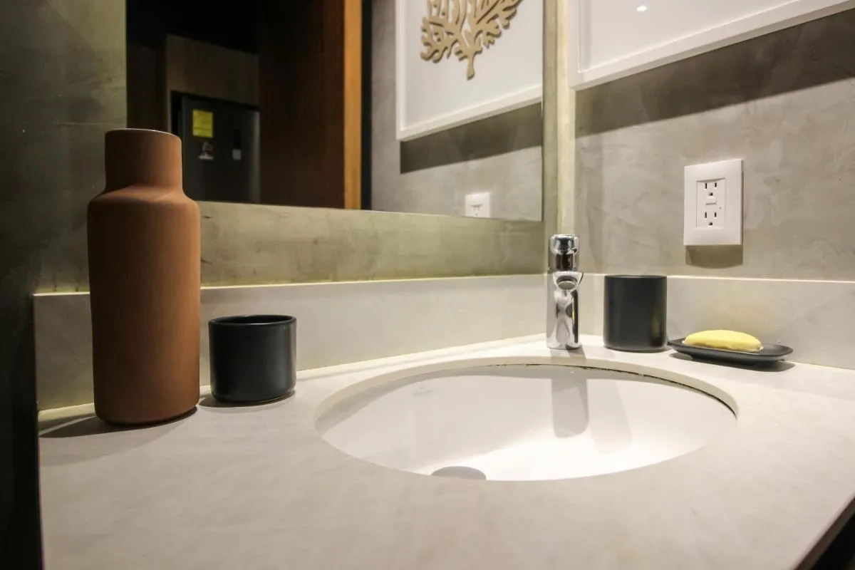 Image 2 of Premium Bohemian Studio with Rooftop Pool