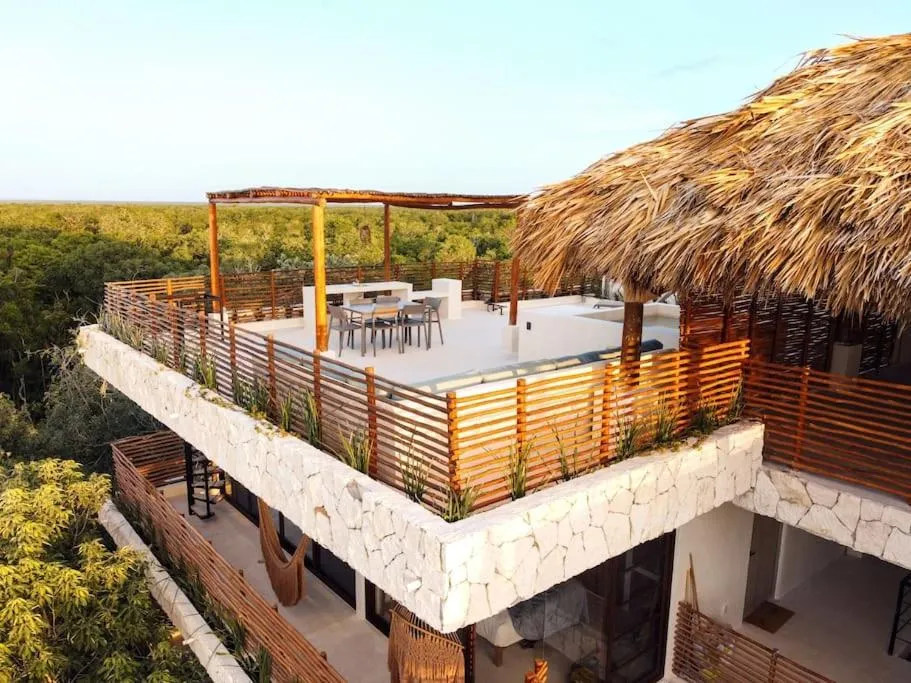 Image of Private Rooftop Penthouse with pool, BBQ & Jungle View