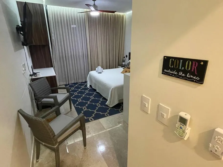 Image 5 of *Promo*Modern Studio Prime Area