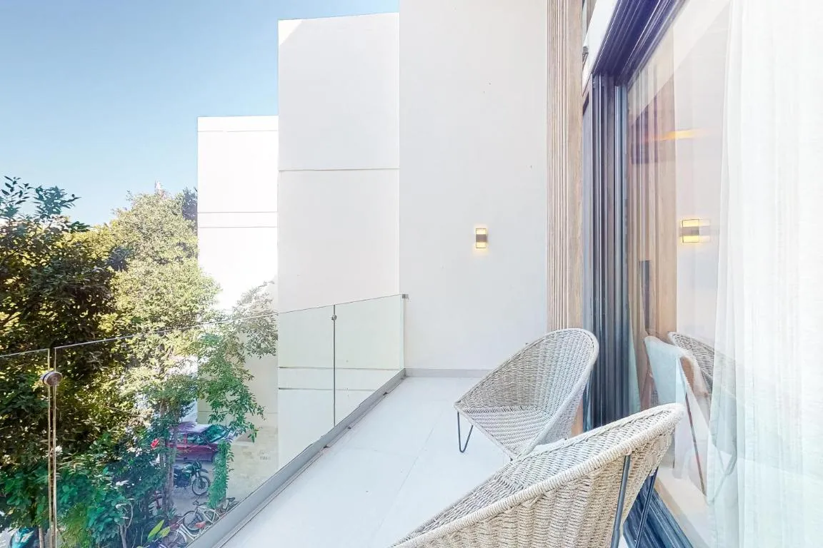 Image of Pure Tulum 303