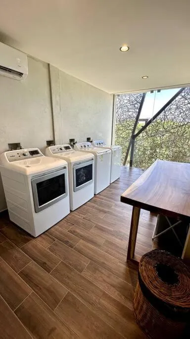 Image 4 of Riviera Bliss New