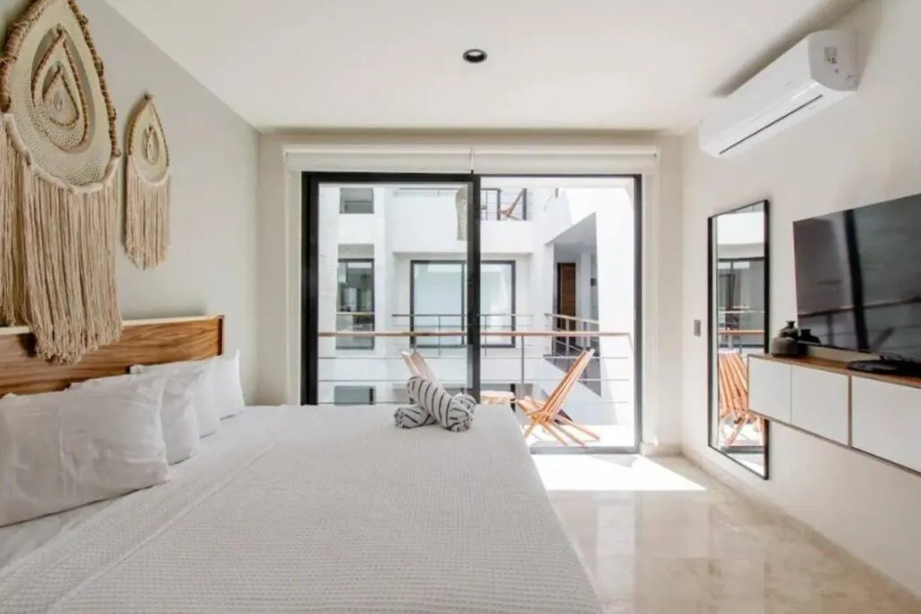 Image 5 of Riviera Bliss New