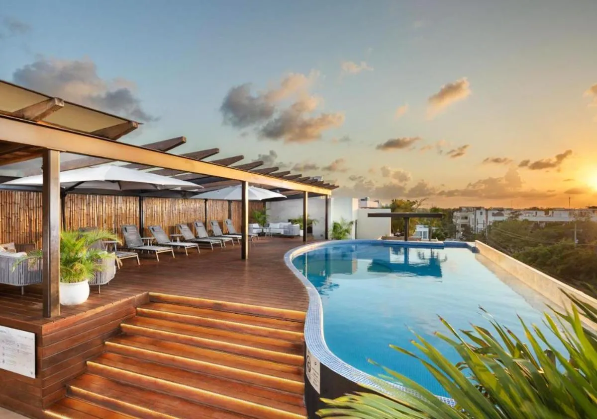 Image 2 of Romántico estudio en la veleta, alberca privada