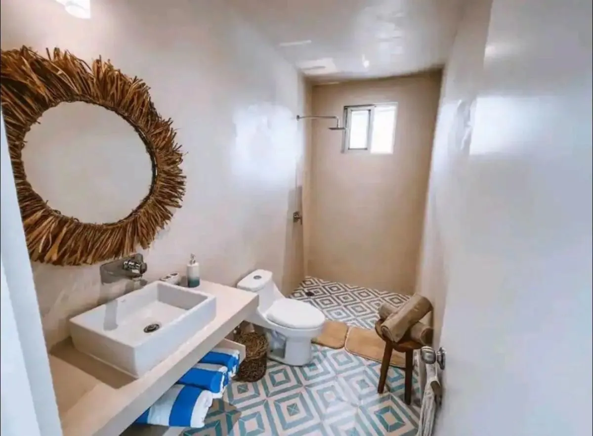 Image 1 of Rosa Azul Tulum