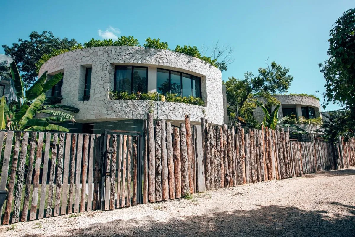 Image 2 of Round Luxury Villa Private Pool & Jungle rooftop 2B