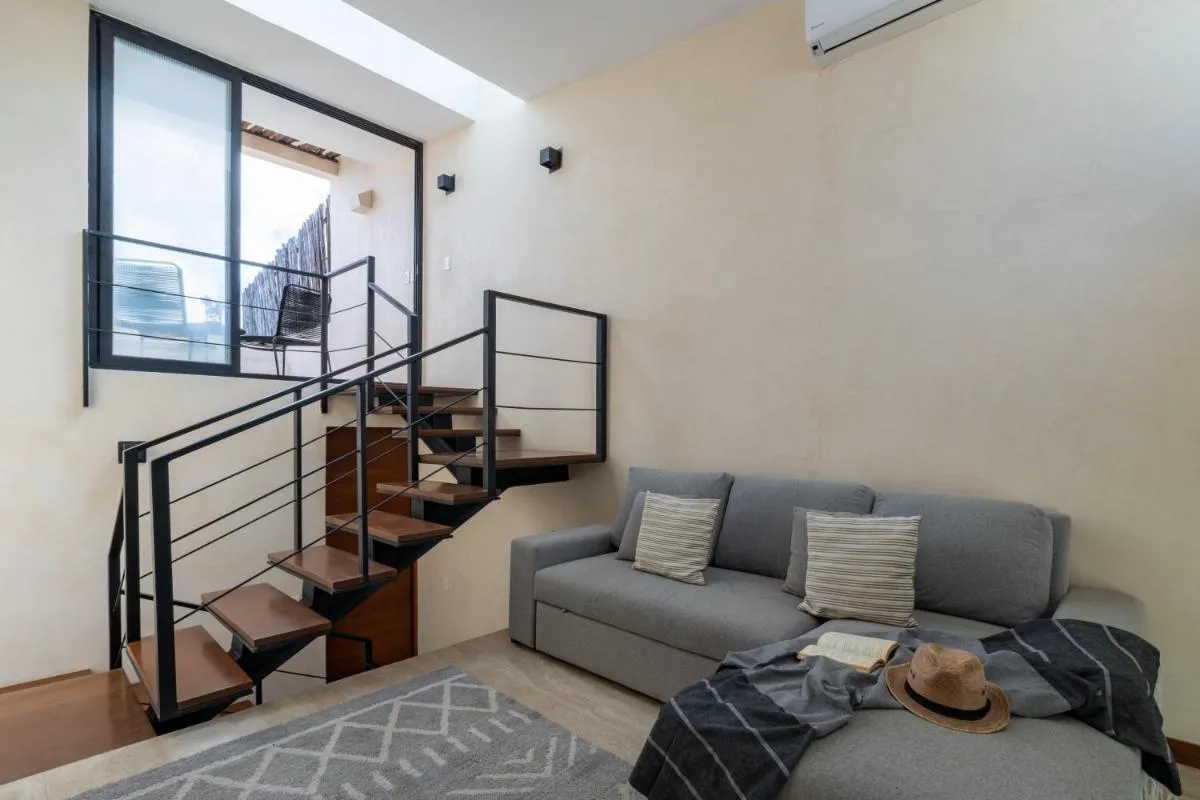 Image 3 of Sapphire – 2 floors condo with private roof and pool & beach club access