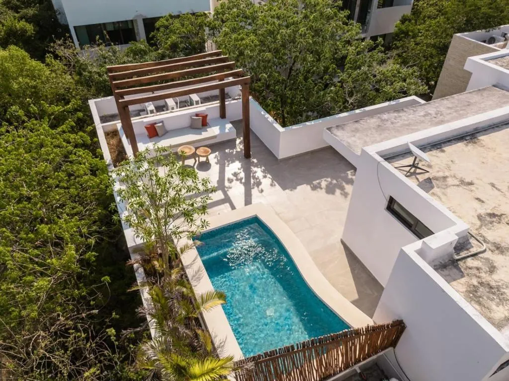 Image of Selva Terra Sol Beach Club Access