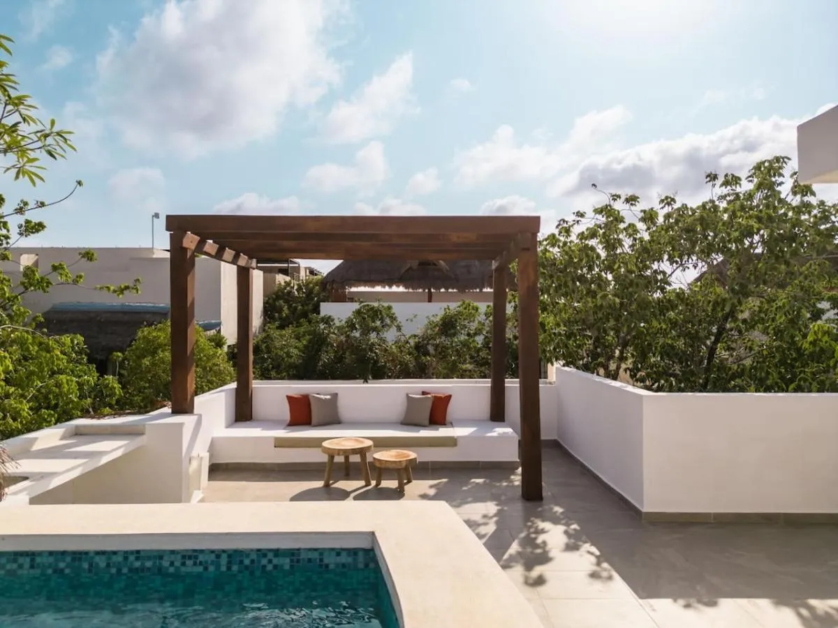 Image 6 of Selva Terra Sol Beach Club Access