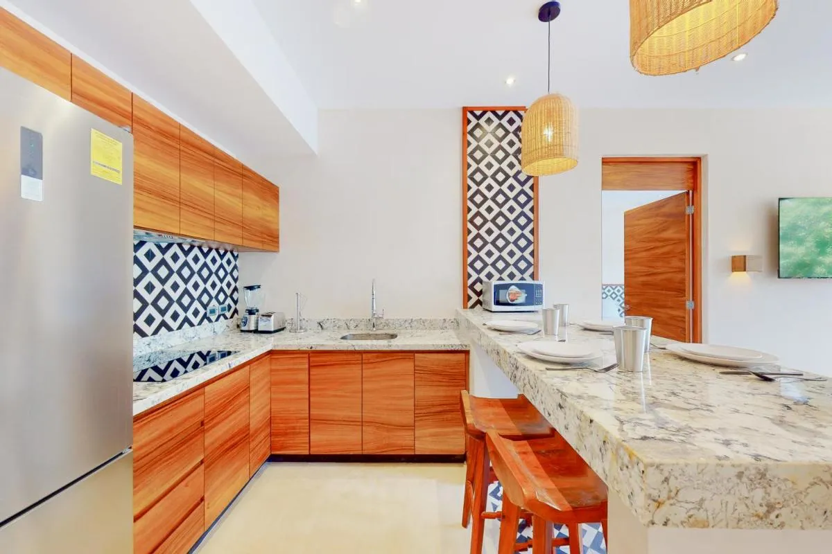 Image 2 of Solemn Peaceful 101 at La Veleta