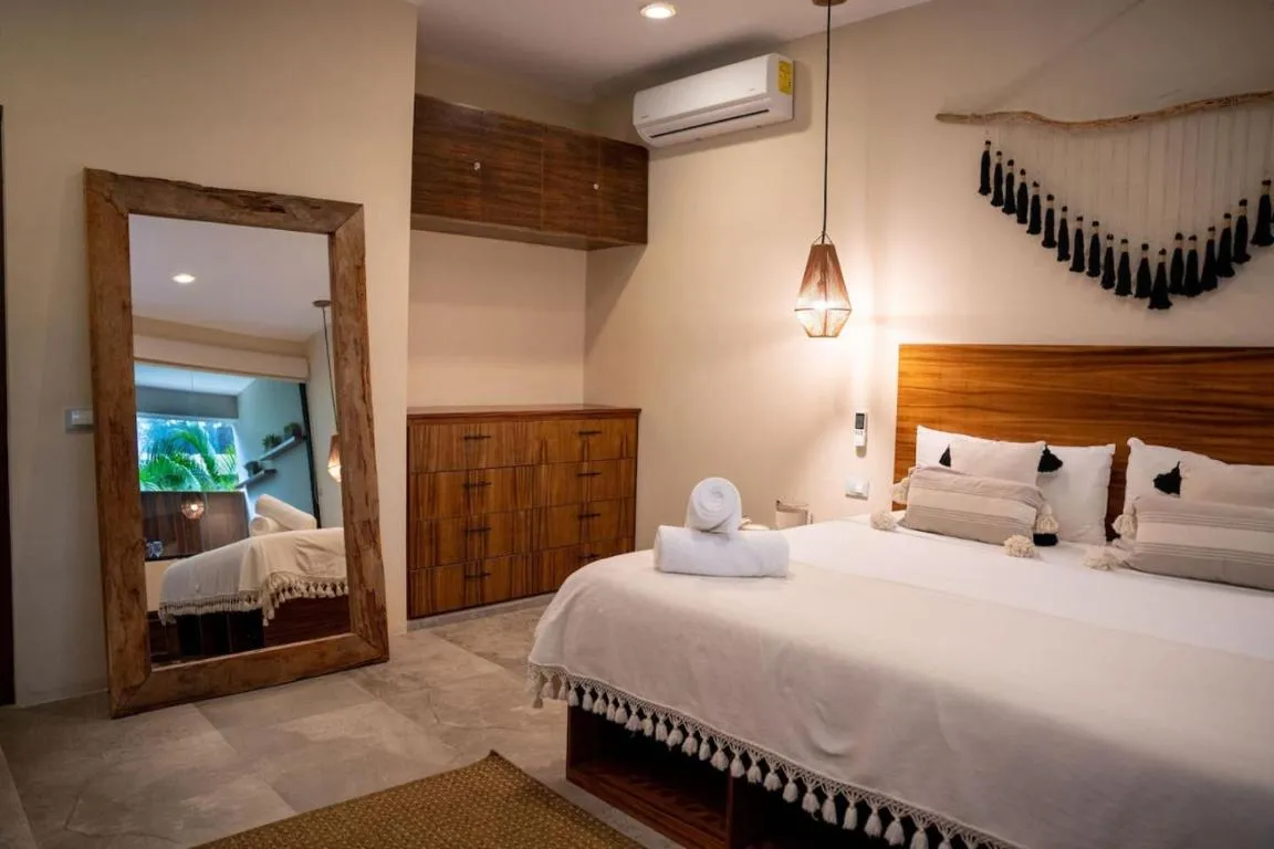 Image of Spacious 1BR Home with Priv Pool Gym Garden Downtown