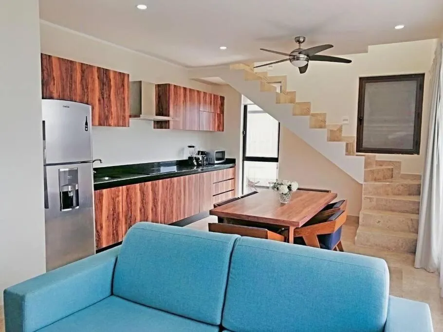 Image 3 of Spacious 3 bed penthouse with rooftop and gym