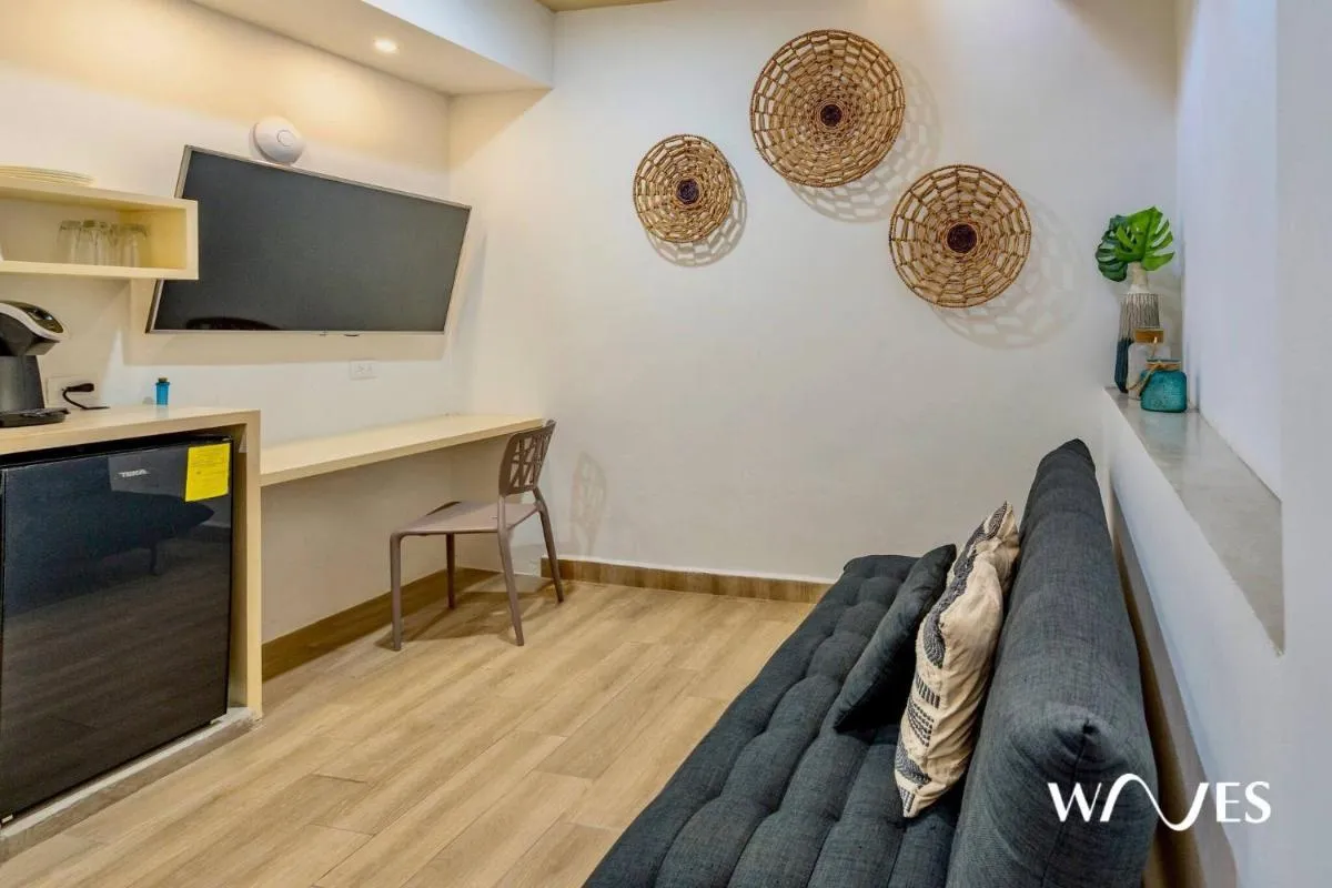 Image 4 of Spacious Great Located Amazing Terrace