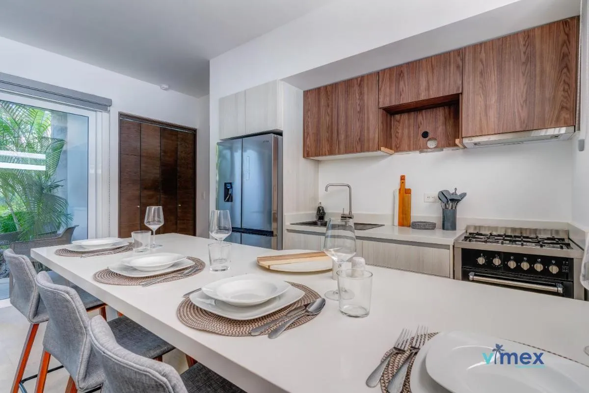 Image 5 of Stay at TAO Pool BBQ Gym Yoga Beach 5min