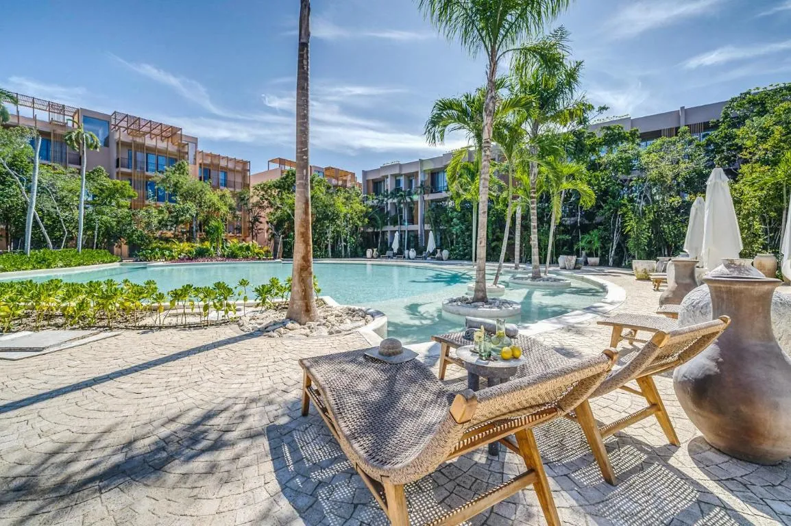 Image of Stunning 1BR in Jungle with Pool, Restaurant and Gym