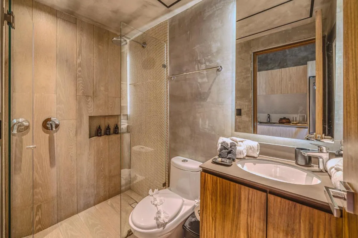 Image 1 of Stylish Studio PH with Private Pool-Gym-Superstore