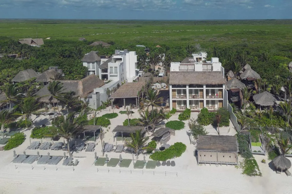 Image 3 of Suites Panamera