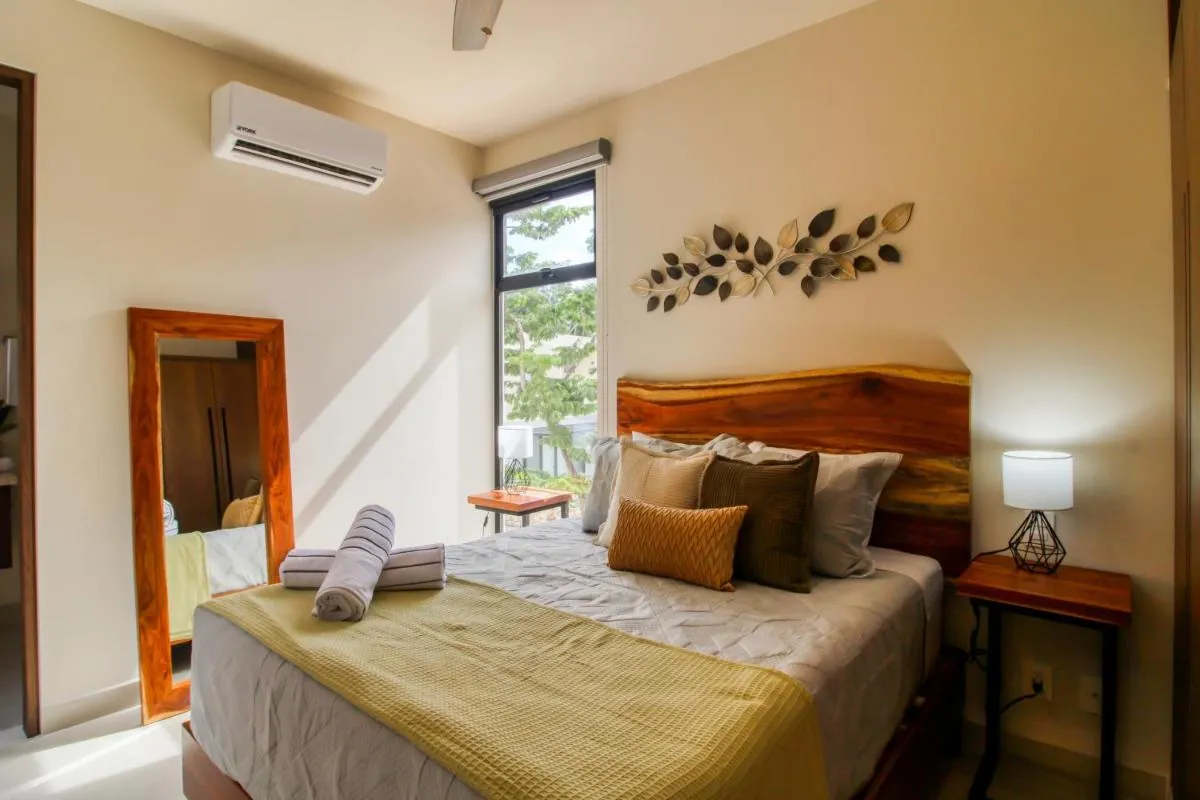 Image 1 of TAO Edena 24