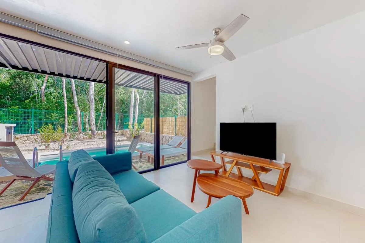 Image 5 of TAO Edena 27