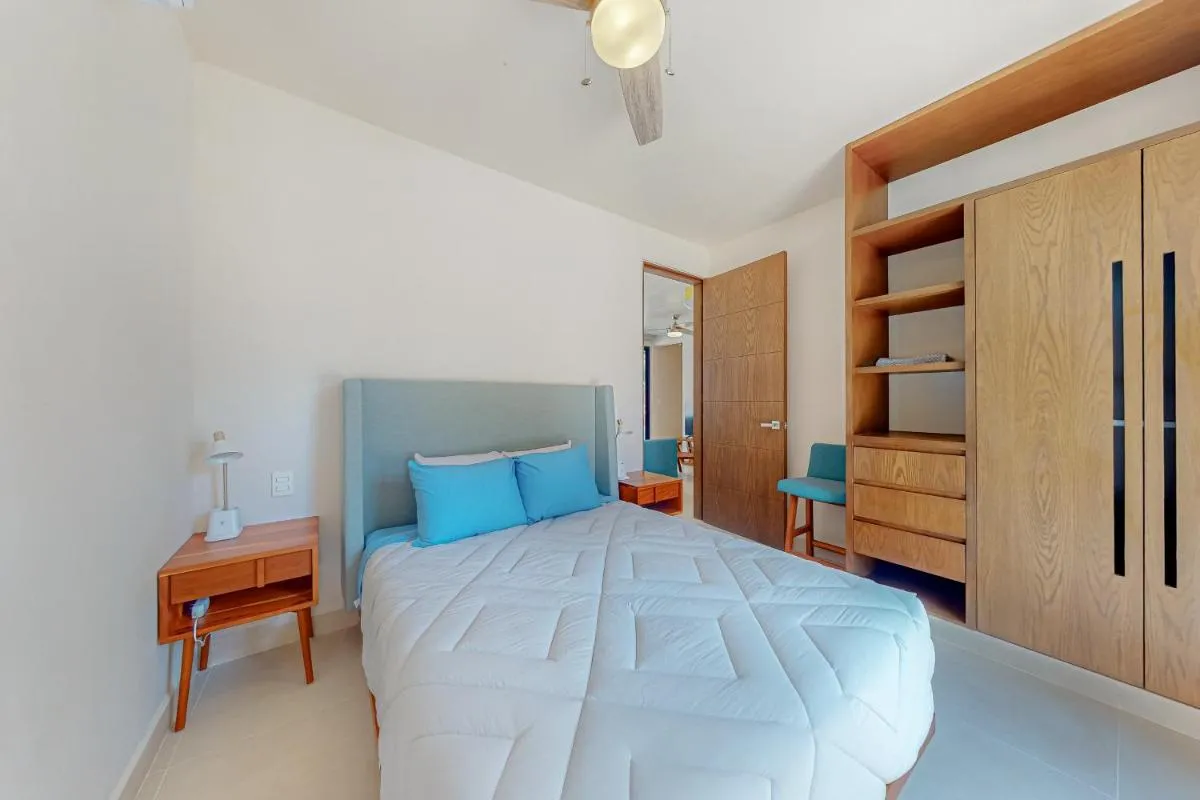 Image 1 of TAO Edena 27