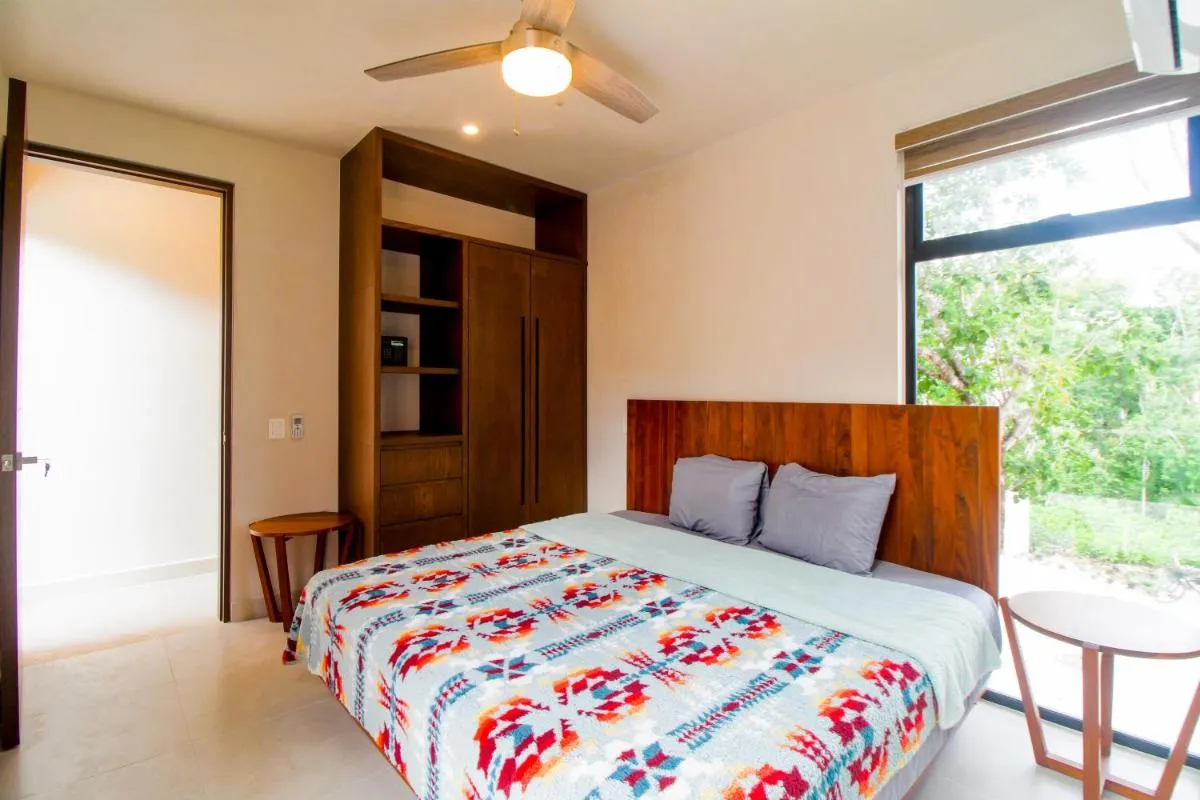 Image 1 of TAO Edena 68