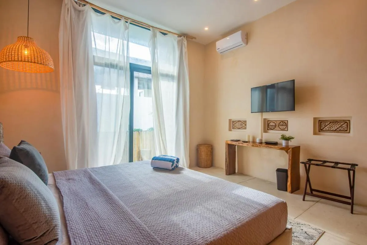 Image 5 of Tanah Manor