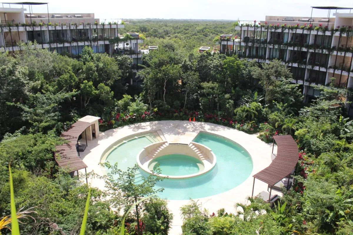 Image 3 of Temple Paradise Luxury Suites 6 Min From Beach