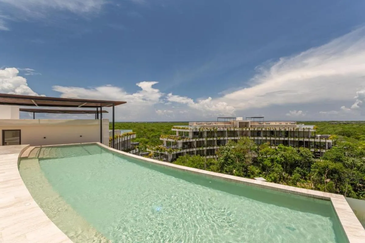 Image 4 of Temple Paradise Luxury Suites 6 Min From Beach