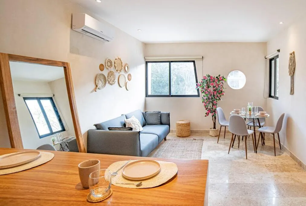 Image 4 of Tequila Sunrise1BR plunge pool Beach Access