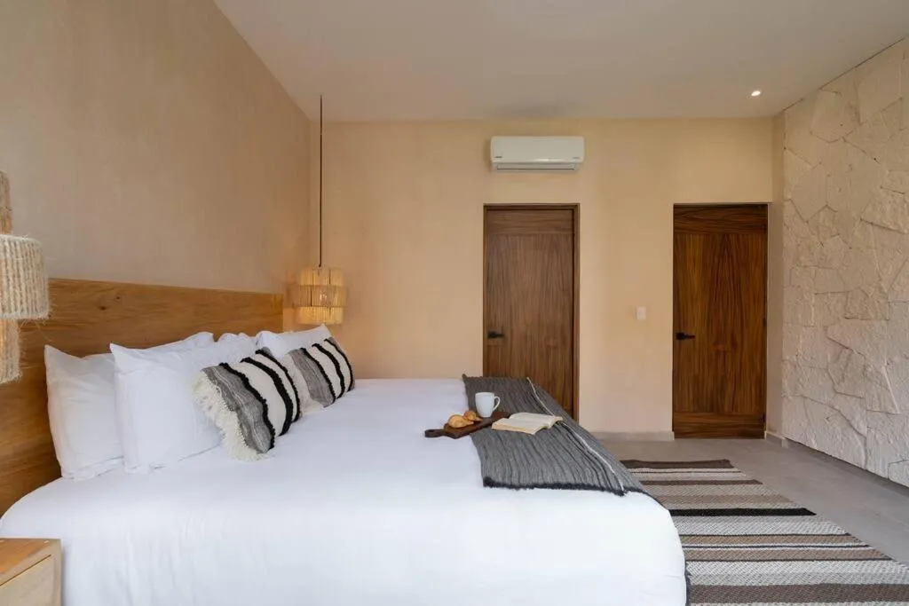 Image 6 of Toh3, downtown Tulum