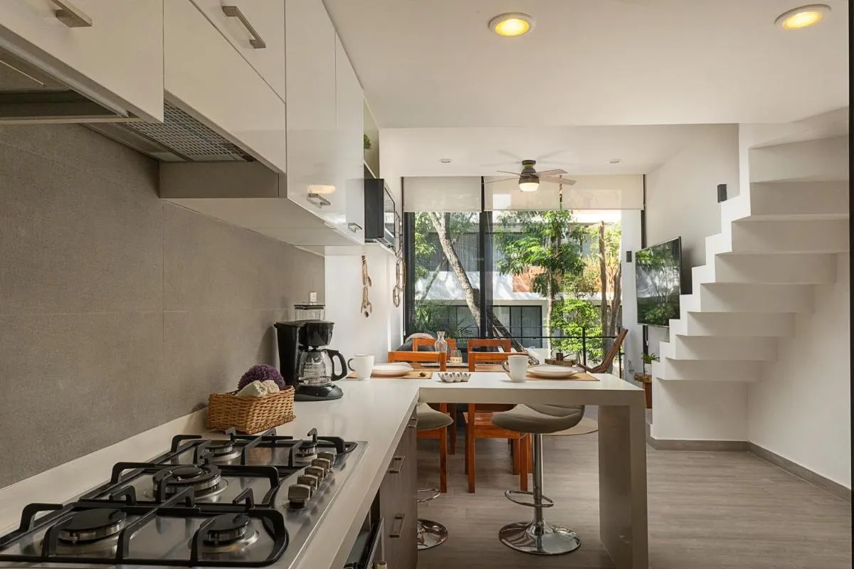 Image 4 of Townhouse, Zama, 3 Levels PH+Private Rooftop, Pool