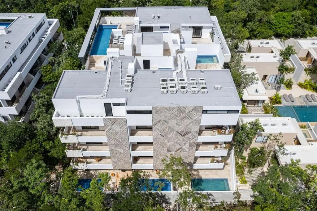 Image 6 of Tropical Condo with Private Pool & Night Theater