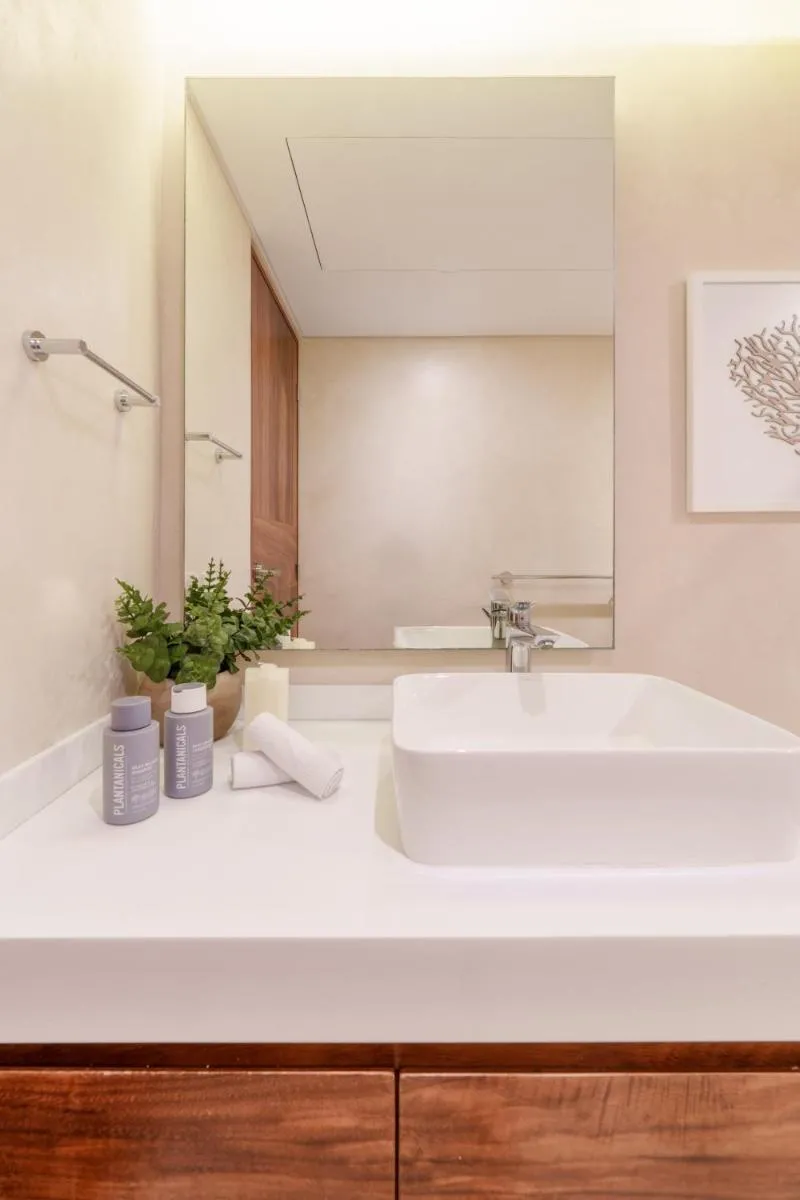 Image 3 of Tropical Jungle at Central Lagunas – Panoramic Pool & Gym