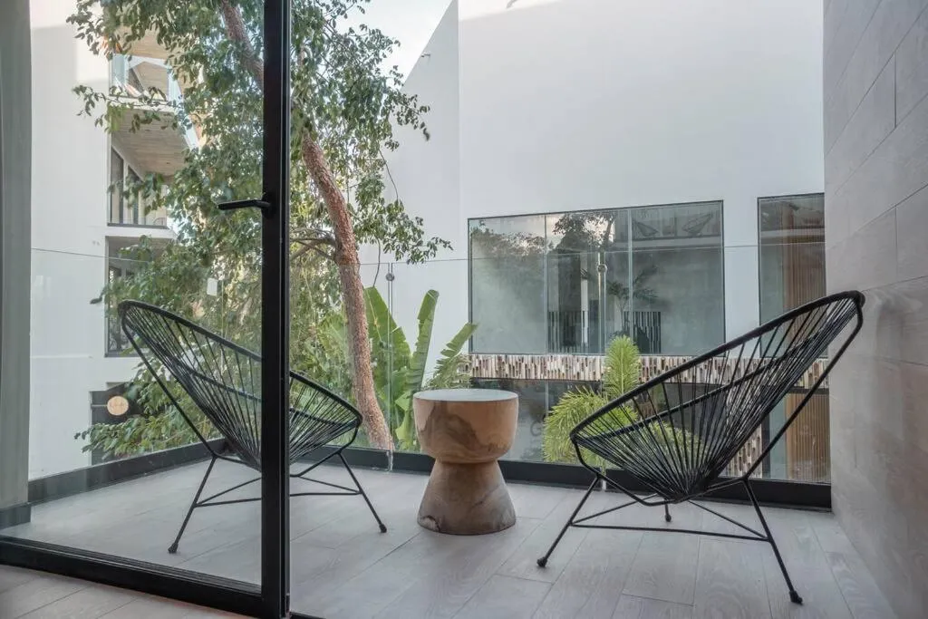 Image 6 of Tuk Tulum