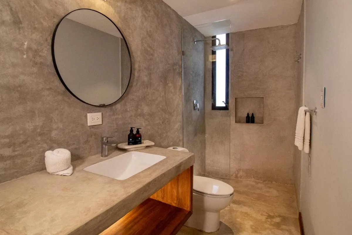 Image 5 of Unaluna by Rotamundos