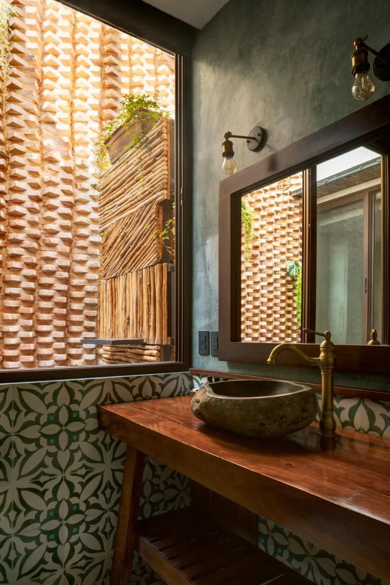 Image 6 of Unique 6BR townhouse,12ppl, Private rooftop pool