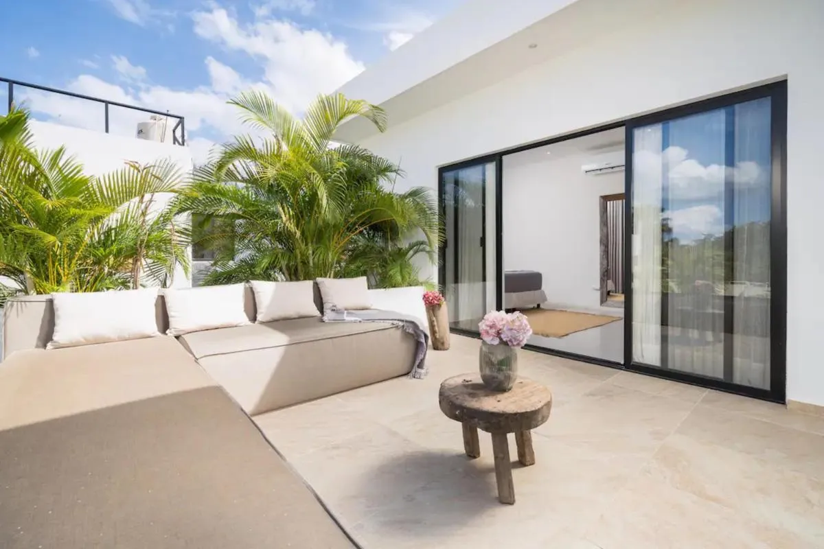 Image 6 of Villa Angelina/ 5 BR/ Secured house/ Beach access!