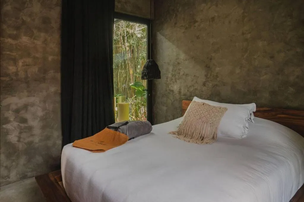 Image 1 of Villa Niburu 4 hab Exclusive House