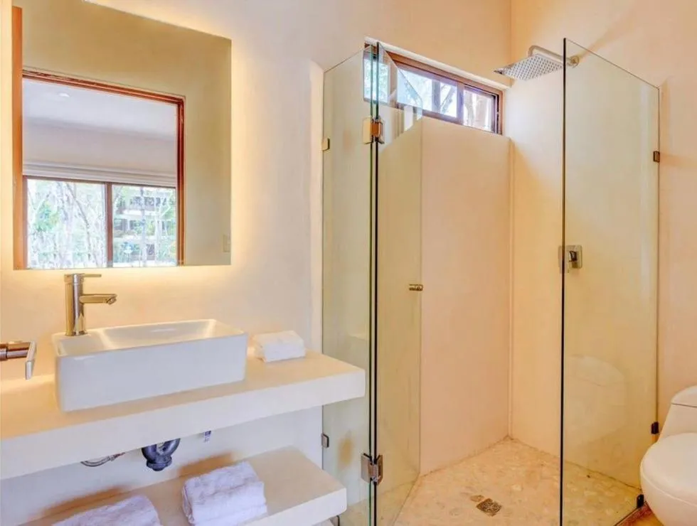 Image 2 of Villa Ponona