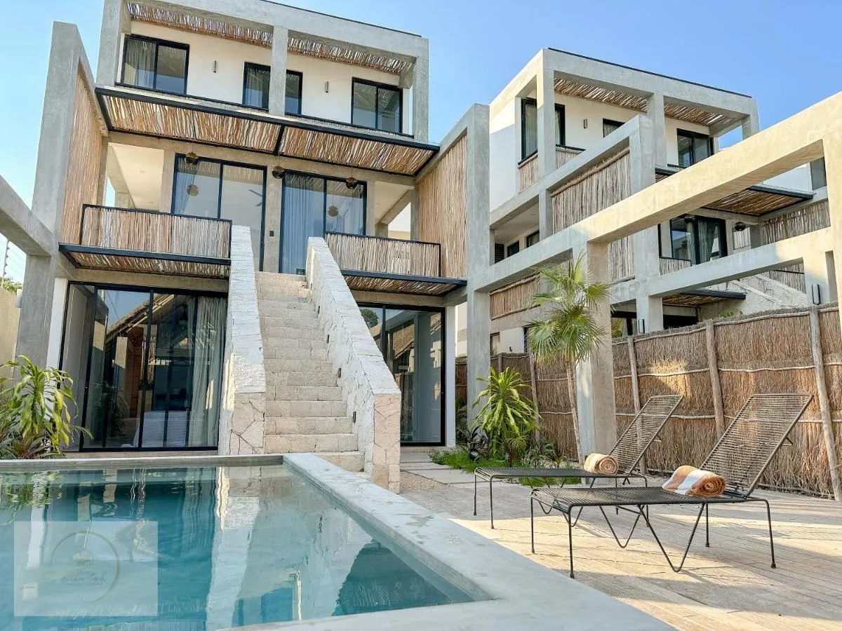 Image 1 of Villa Toh