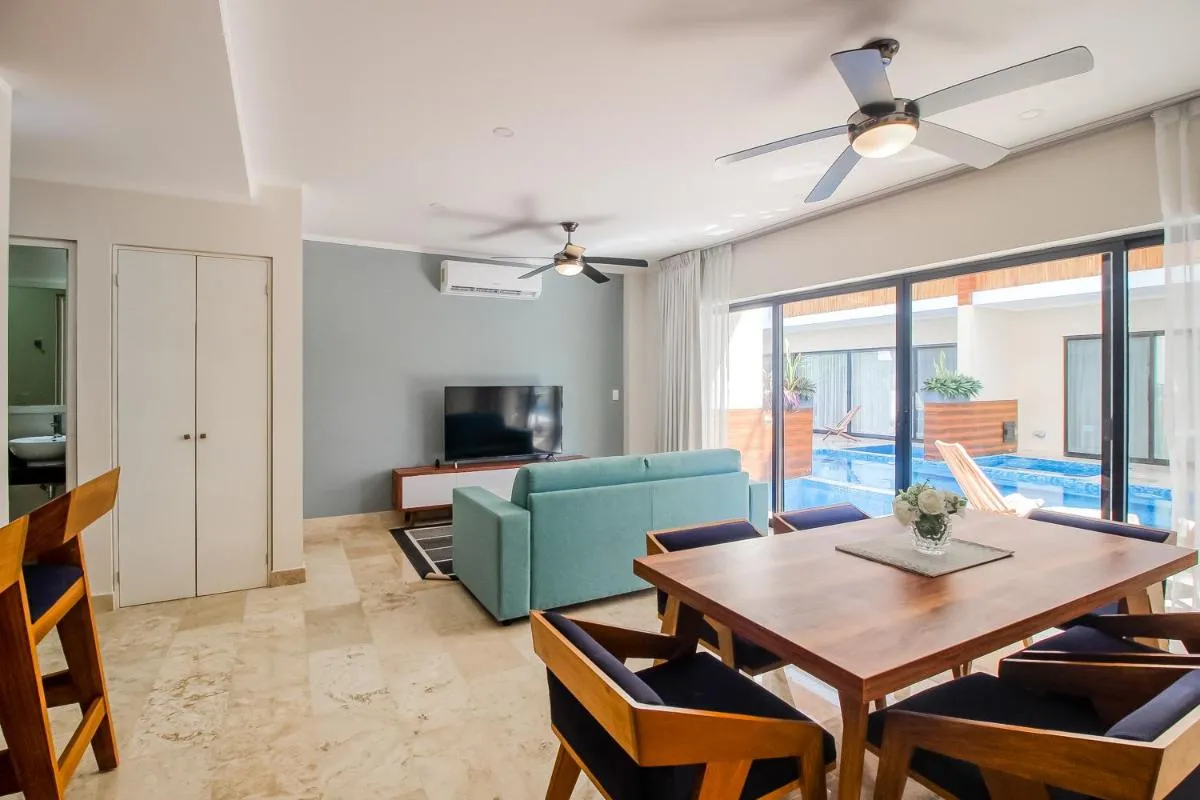 Image 5 of Viva 107-108