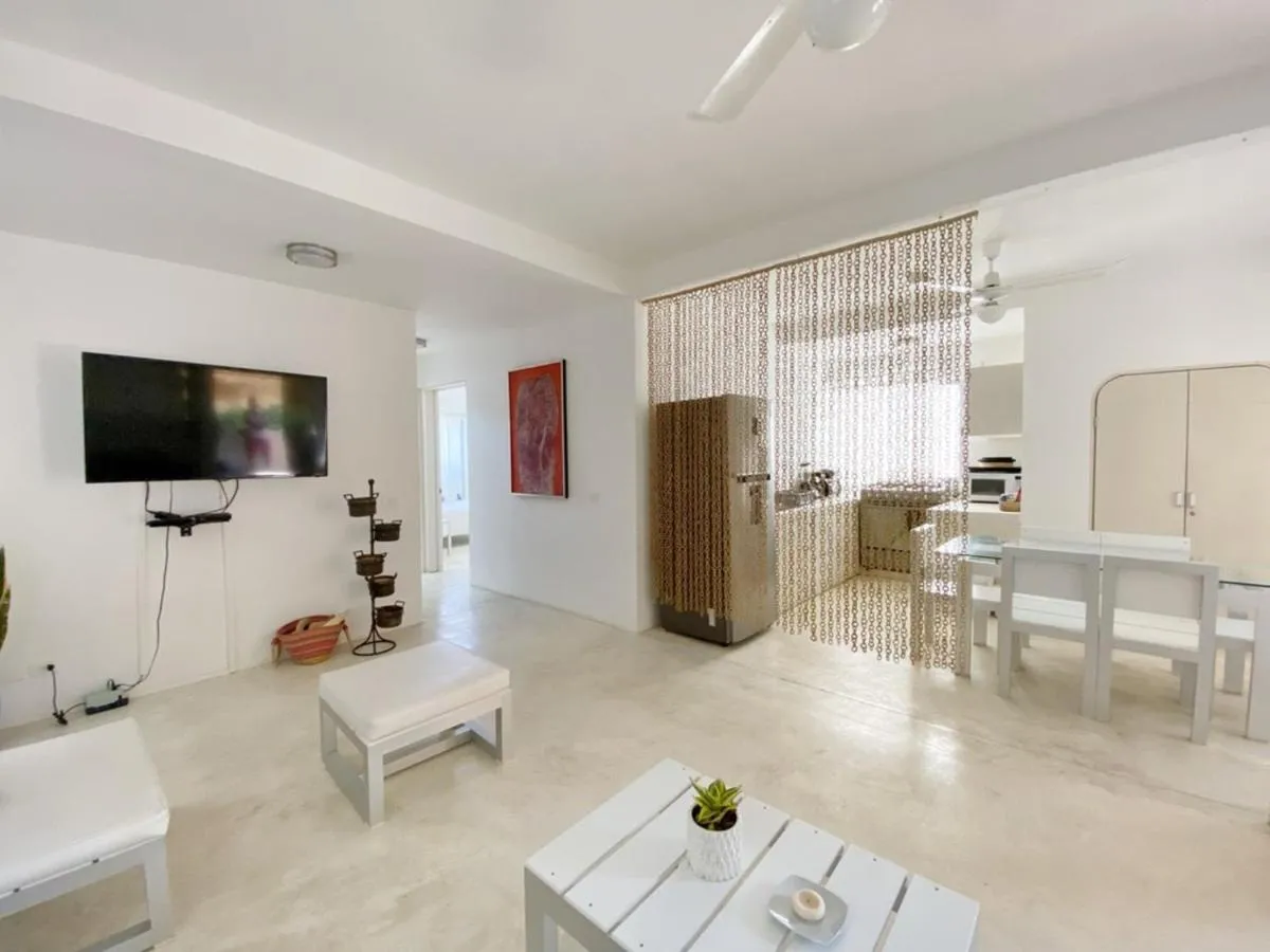 Image 5 of White House Tulum