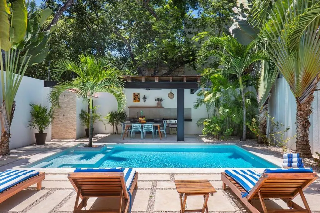 Image 3 of Wonderful Tropical Home 3BR, Garden, Private Pool.