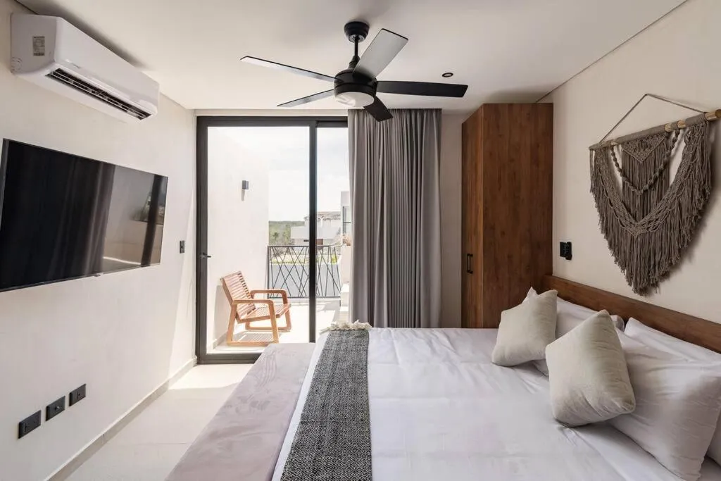 Image of Xibalba 423 Estudio ideal para ti/Gym/Piscina/Tina BY SANDY PAWERFUL