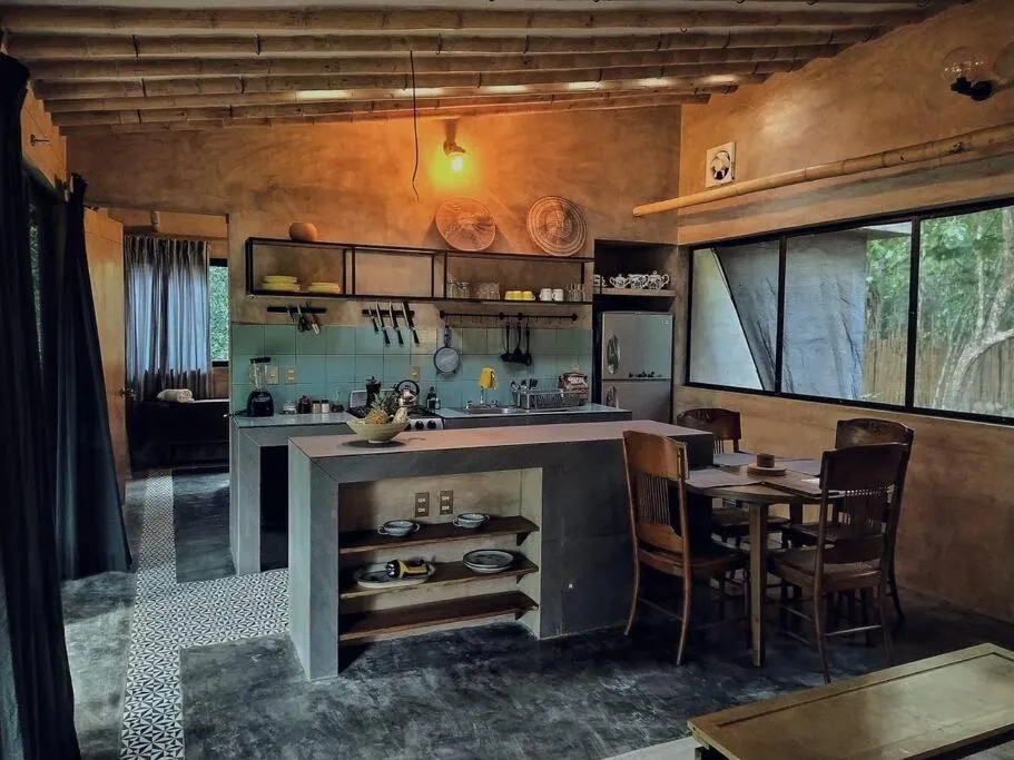 Image 4 of ZEN CANTO VILLA NUPUL :: new exclusive jungle home ::