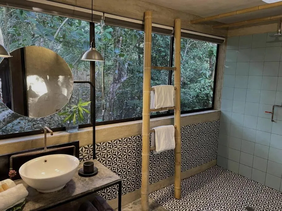 Image 2 of ZEN CANTO VILLA NUPUL :: new exclusive jungle home ::