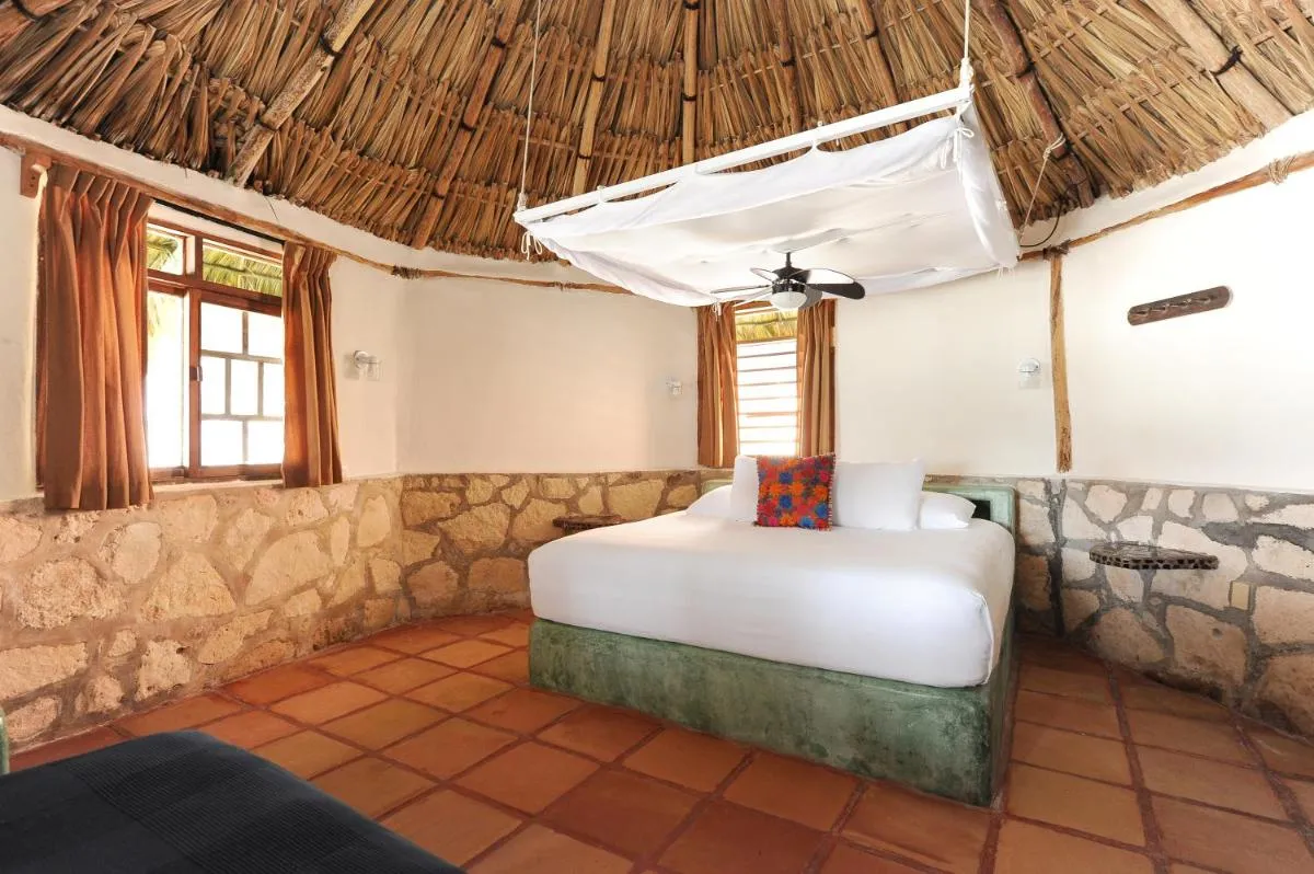 Image 2 of Zamas Hotel